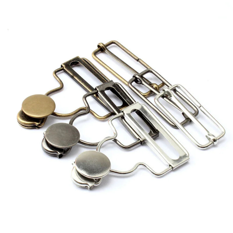 Attaches et accessoires pour salopette